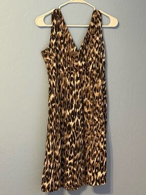💕 Ann Taylor Brown and Black Leopard-Print V-Neck Midi Dress 💕 3 for $30 SALE!